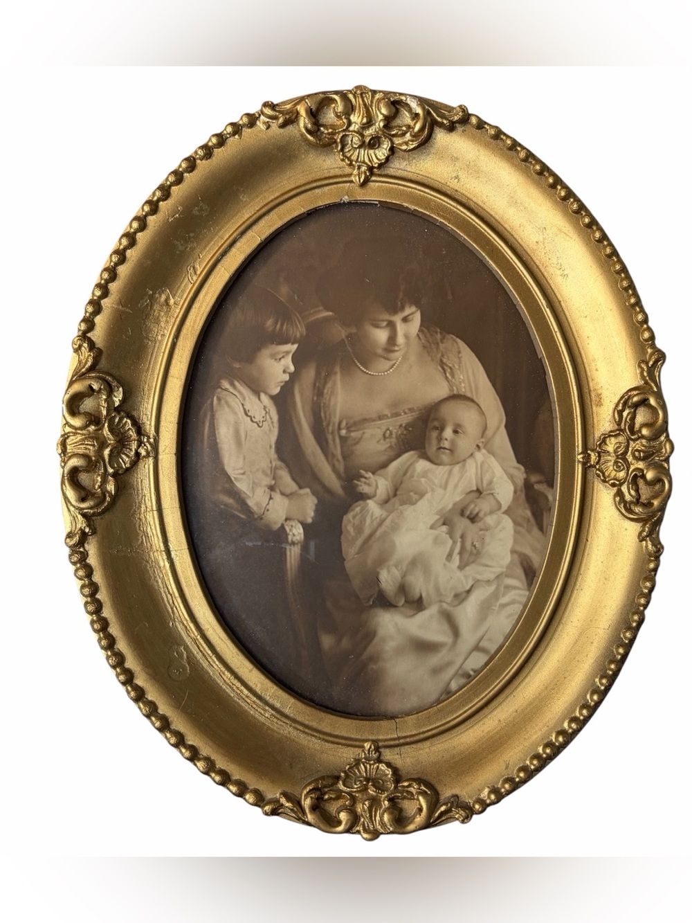 Gold Ornate Oval Picture Frame Beaded Gesso Victorian Edwardian Antique